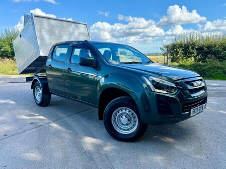 ISUZU